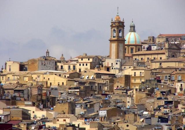 Caltagirone: approvato dalla Giunta municipale il Piano triennale di fabbisogno del personale. Al Comune previste 22 assunzioni